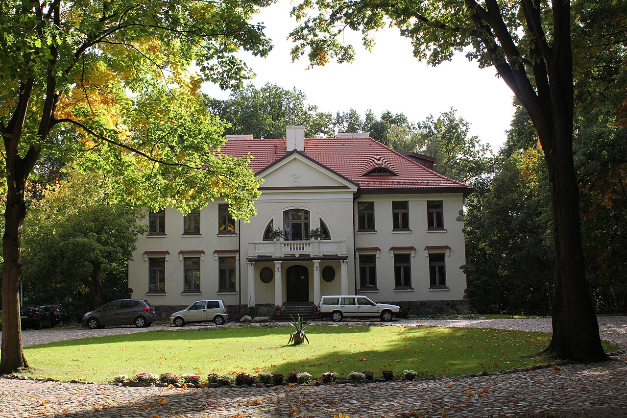Widok miasta Podkowa Leśna