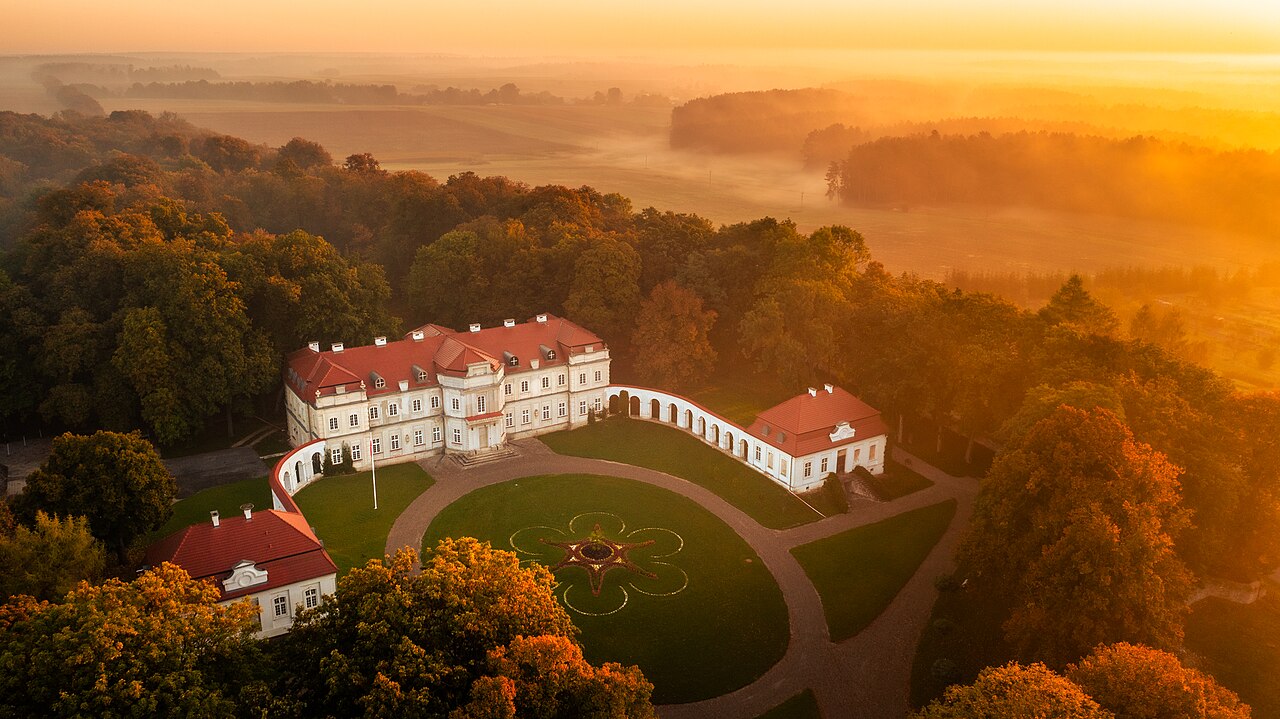 Widok miasta Narol