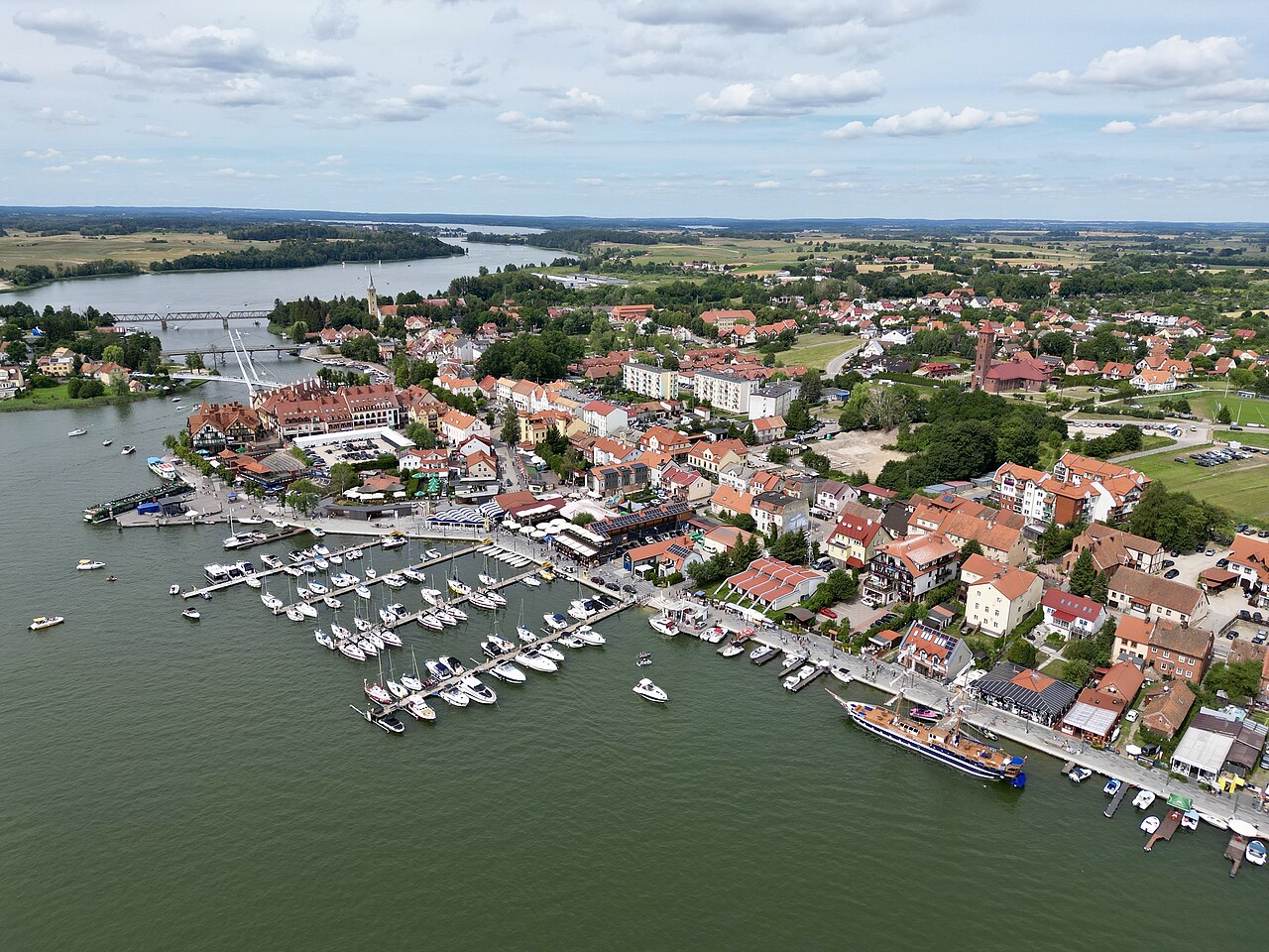 Widok miasta Mikołajki